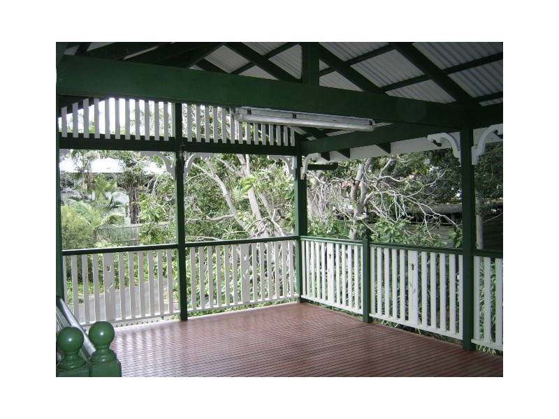 11 Woodcock Street, Paddington QLD 4064