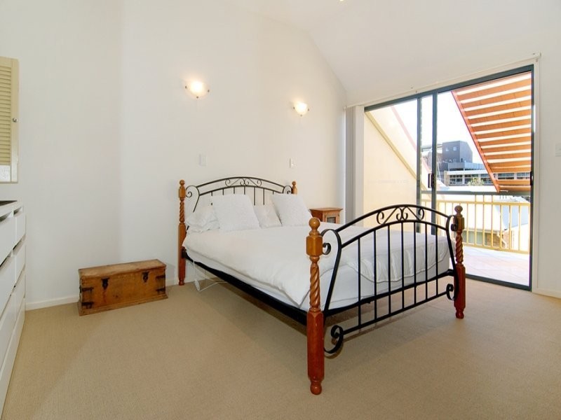 3/58 York Parade, Spring Hill QLD 4000