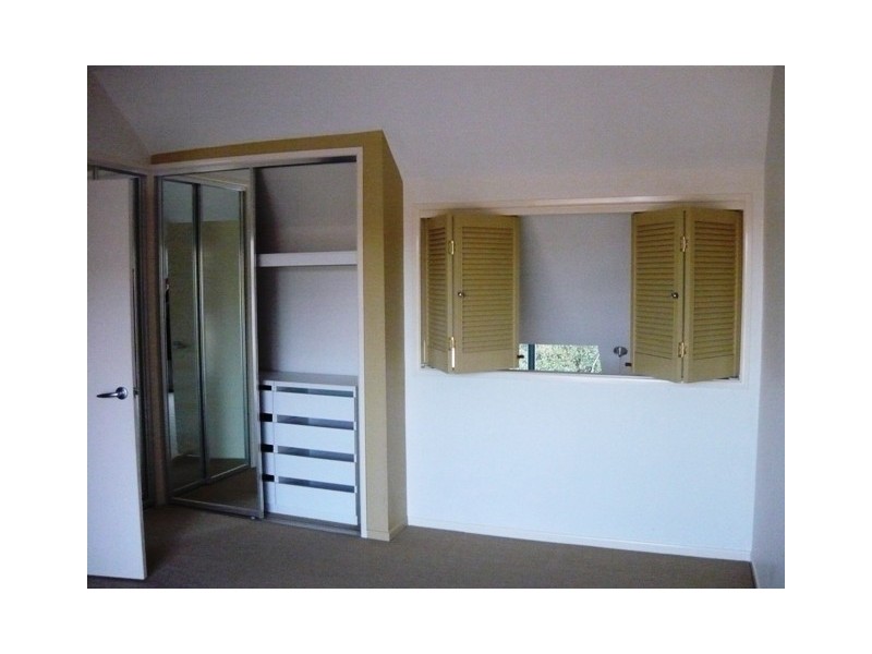 3/58 York Parade, Spring Hill QLD 4000