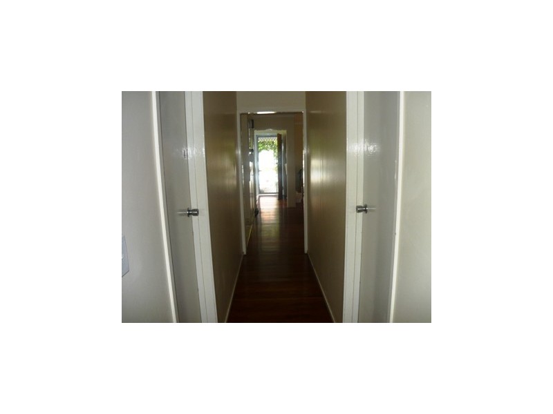 Room 3/28 Sexton Street, Highgate Hill QLD 4101
