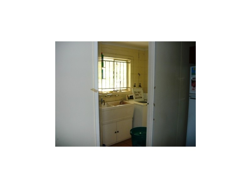 Room 3/28 Sexton Street, Highgate Hill QLD 4101