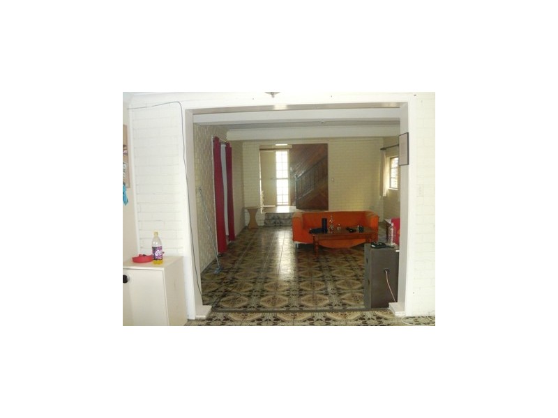 Room 1/17 Beattie Street, West End QLD 4101