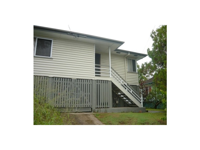 8 Dawson Parade, Keperra QLD 4054