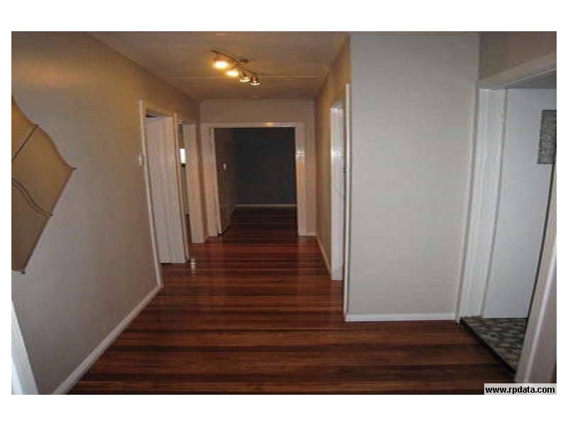 8 Dawson Parade, Keperra QLD 4054