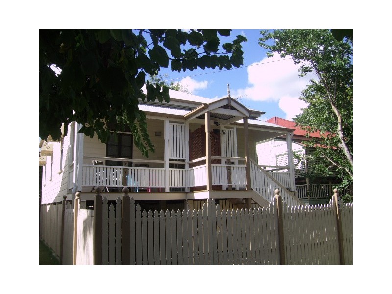 45 Geelong Street, East Brisbane QLD 4169