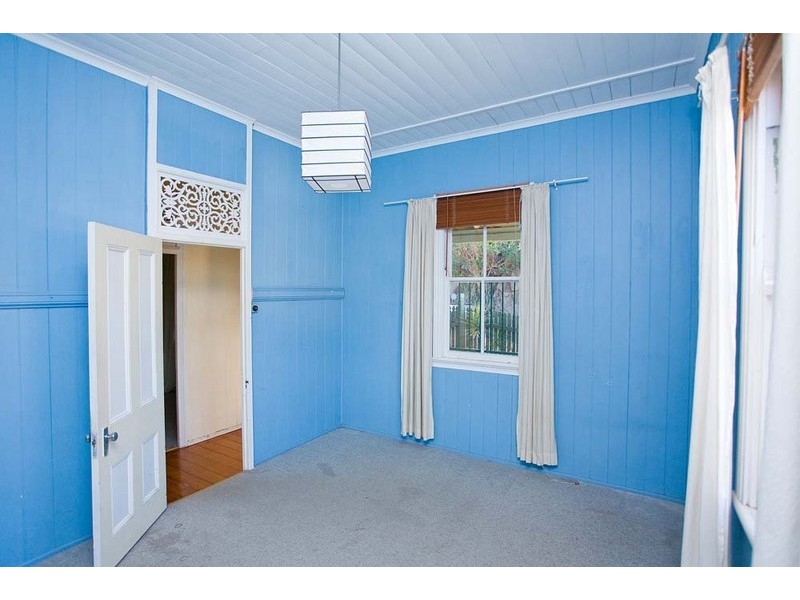 50 Cambridge Street, Red Hill QLD 4059