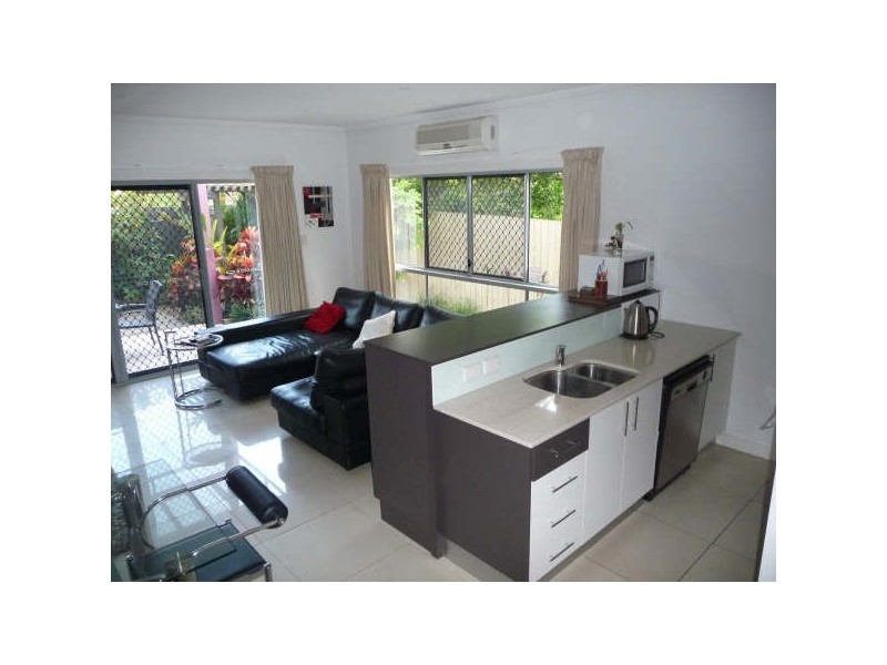 3/309 Riding Road, Balmoral QLD 4171