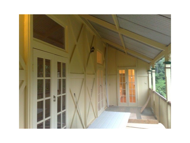 94 McLean Parade, Ashgrove QLD 4060