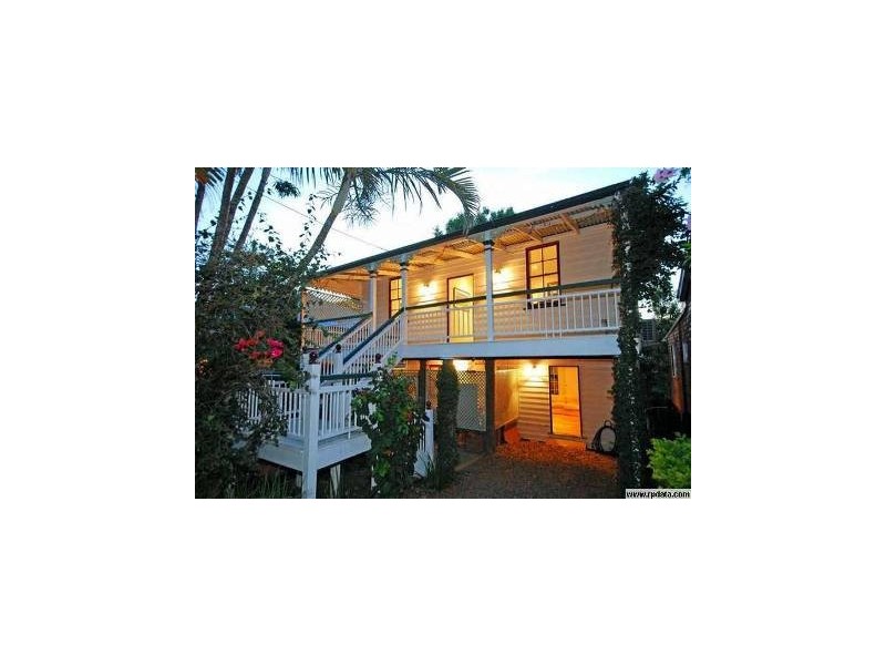 12 ELLA STREET, Red Hill QLD 4059