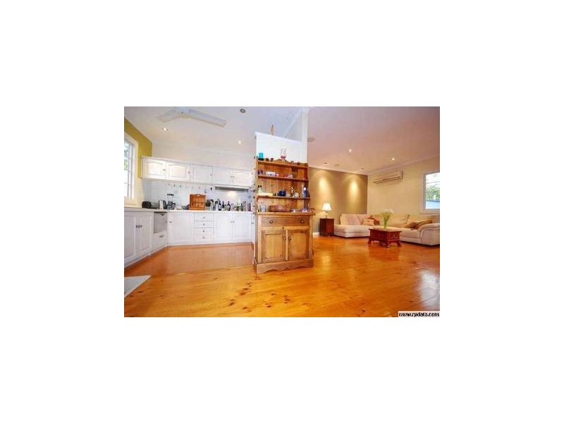 12 ELLA STREET, Red Hill QLD 4059