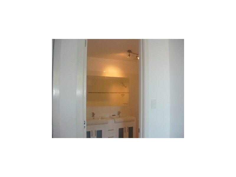 1/112 Kennigo Street, Spring Hill QLD 4000