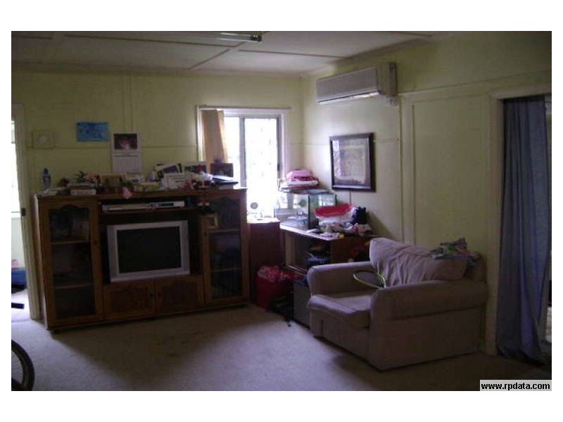 42 Herbert St, Sadliers Crossing QLD 4305