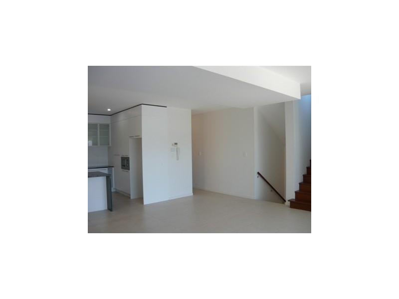 1/45 Cunningham St, Taringa QLD 4068