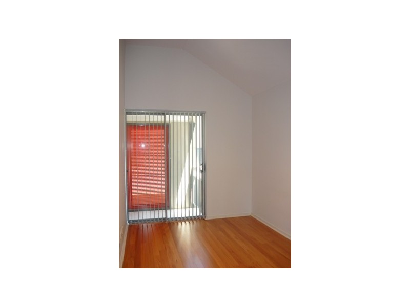 1/45 Cunningham St, Taringa QLD 4068