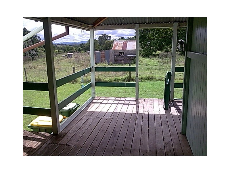 106 Russells Road, Chuwar QLD 4306