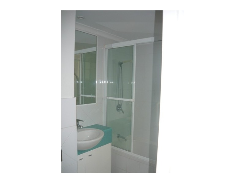 15/22 Patrick Lane, Toowong QLD 4066