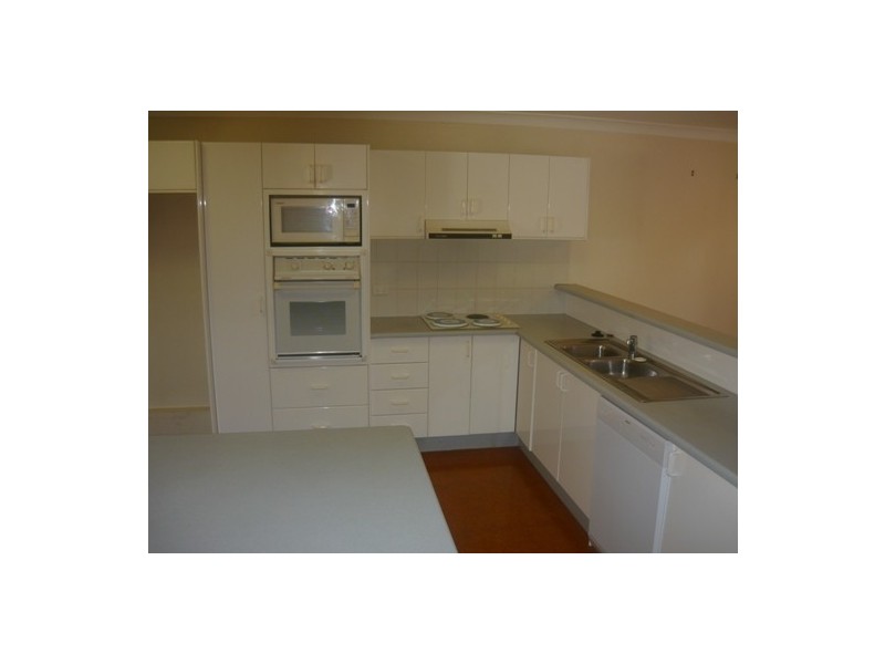1/20 Glassey Street, Red Hill QLD 4059