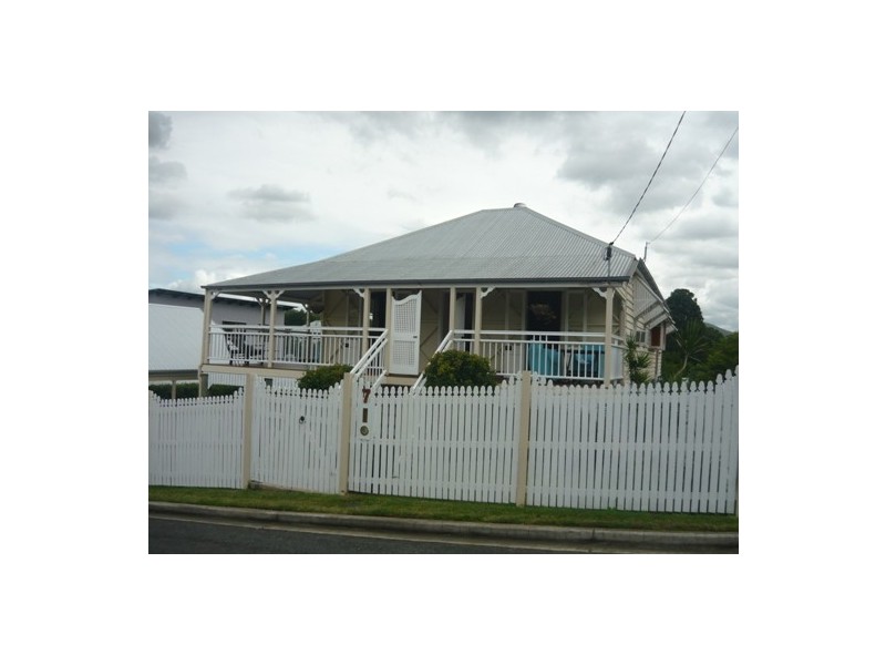 7 Pascal Street, Red Hill QLD 4059