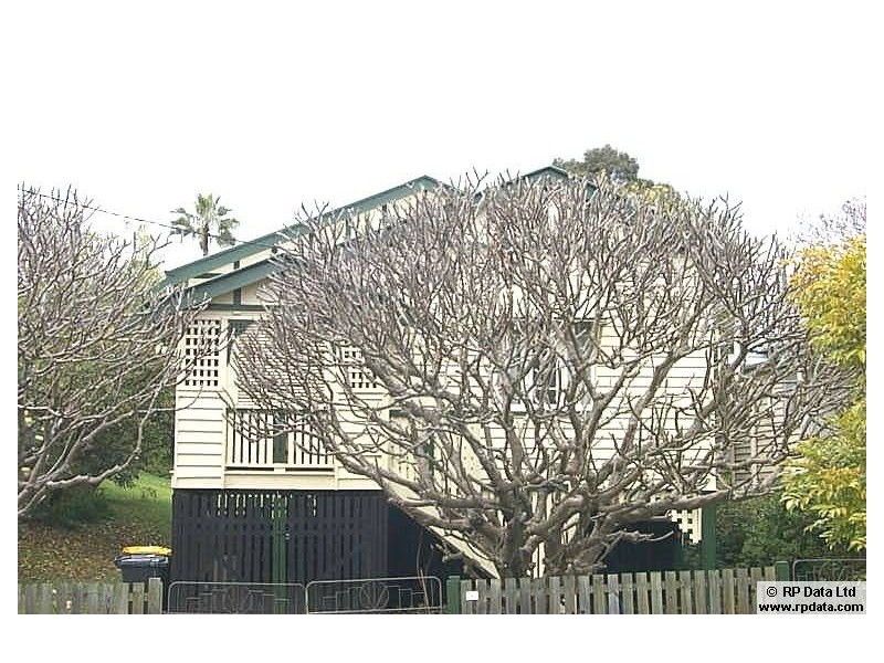 66 Peach Street, Greenslopes QLD 4120