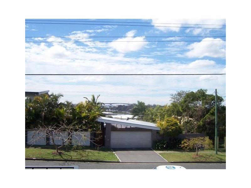 26 Walkers Drive, Balmoral QLD 4171