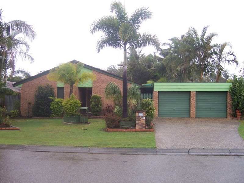 6 Twynam Street, Belmont QLD 4153