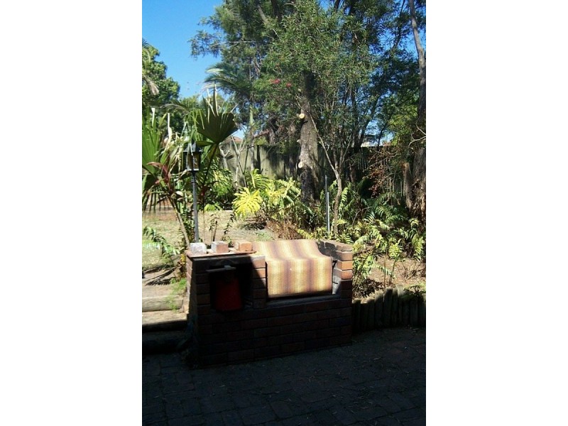 6 Fincastle Street, Moorooka QLD 4105