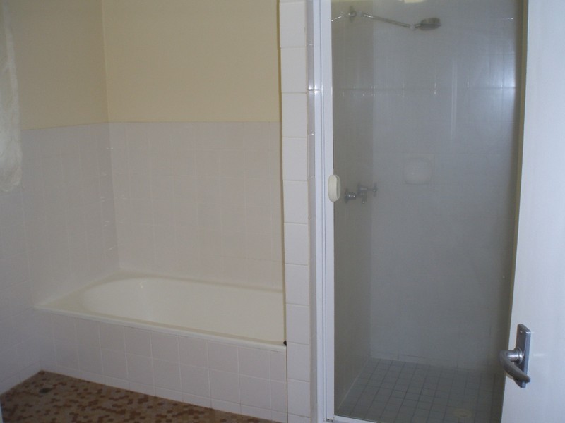 8  Ruby Avenue, Tarragindi QLD 4121