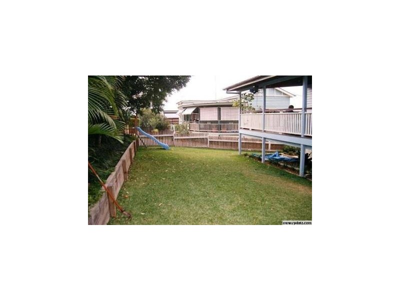 38  GILBERT STREET, Windsor QLD 4030