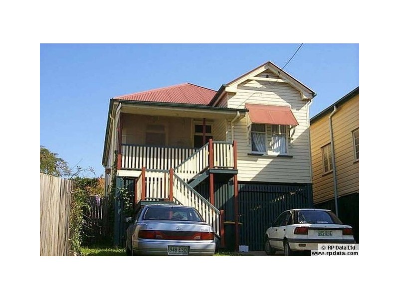 251 WYNNUM ROAD, Norman Park QLD 4170