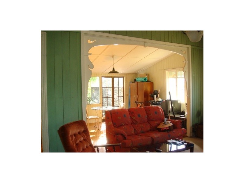 6 Clarendon Street, East Brisbane QLD 4169