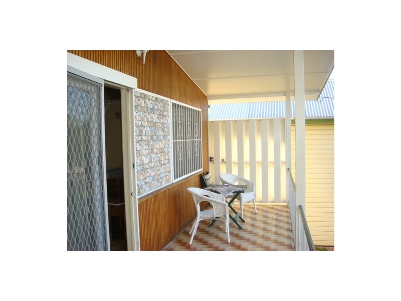 8 Clarendon Street, East Brisbane QLD 4169