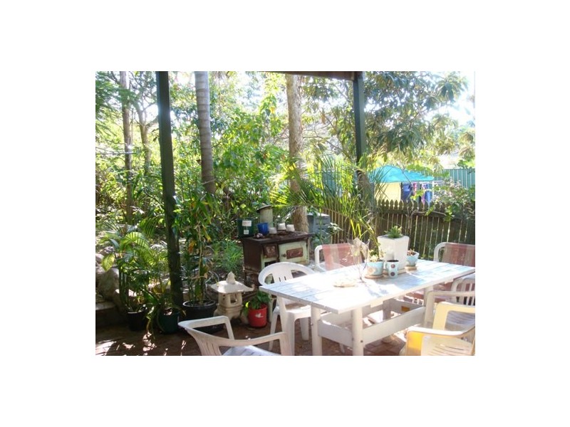 8 Clarendon Street, East Brisbane QLD 4169