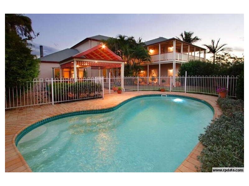 7 YARRA CL, Westlake QLD 4074