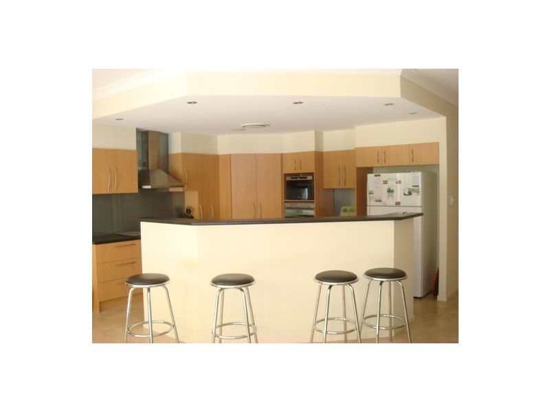 8 Springbook Court, Cashmere QLD 4500