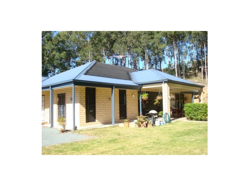 8 Springbook Court, Cashmere QLD 4500