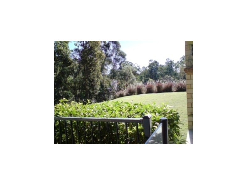 8 Springbook Court, Cashmere QLD 4500