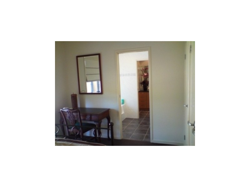 8 Springbook Court, Cashmere QLD 4500