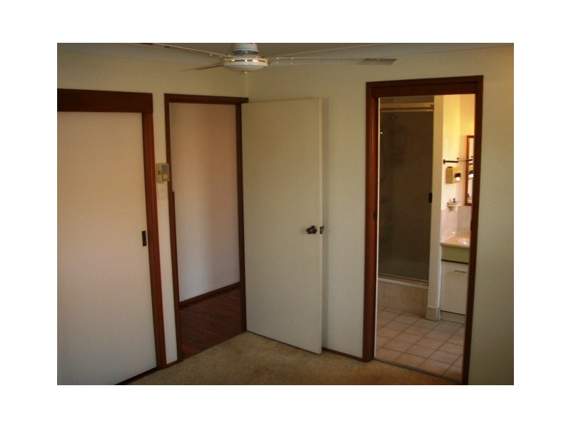 26 WALKERS DRIVE, Balmoral QLD 4171