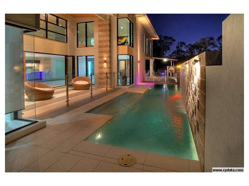 16  CREST RIDGE PDE, Brookwater QLD 4300