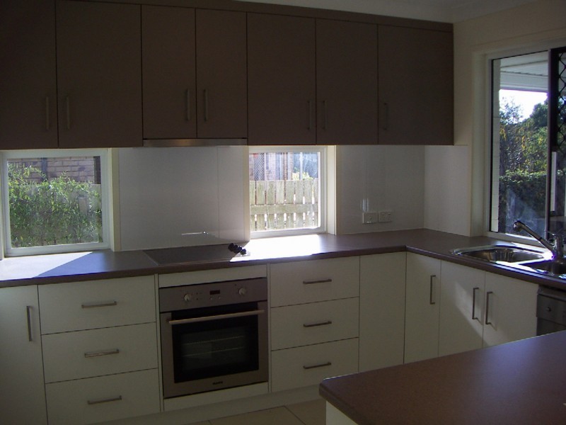 Kearneys Spring QLD 4350