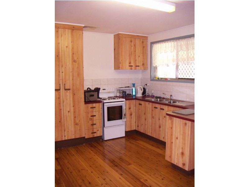 Mount Lofty QLD 4350