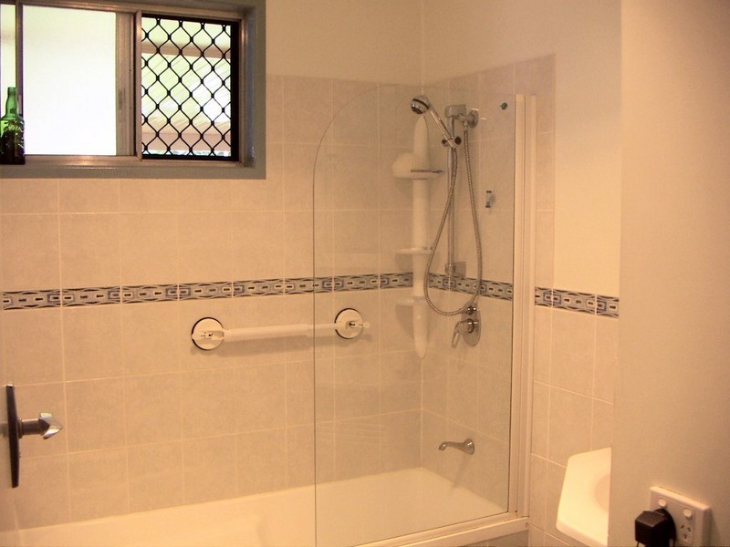 Mount Lofty QLD 4350