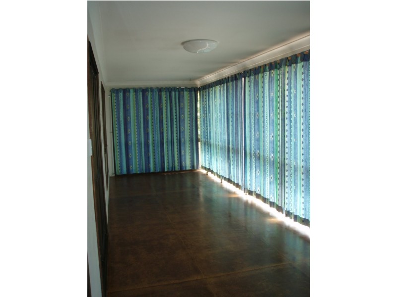 Hodgson Vale QLD 4352