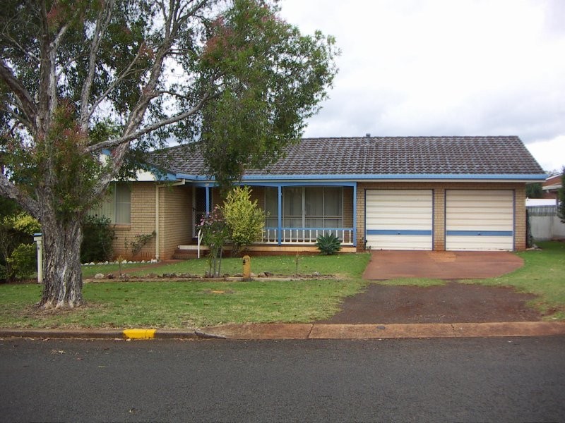 Kearneys Spring QLD 4350