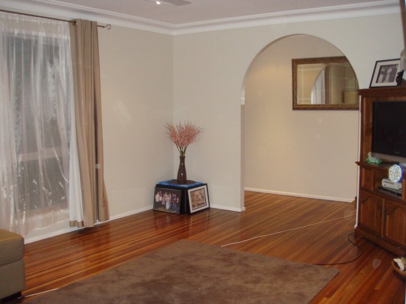 Centenary Heights QLD 4350