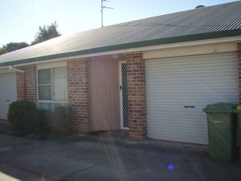 Kearneys Spring QLD 4350