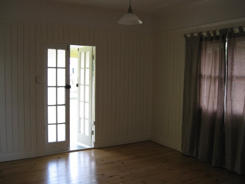 Newtown QLD 4350