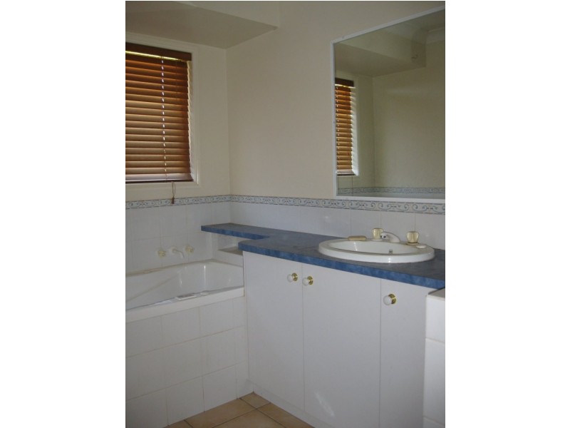 Middle Ridge QLD 4350