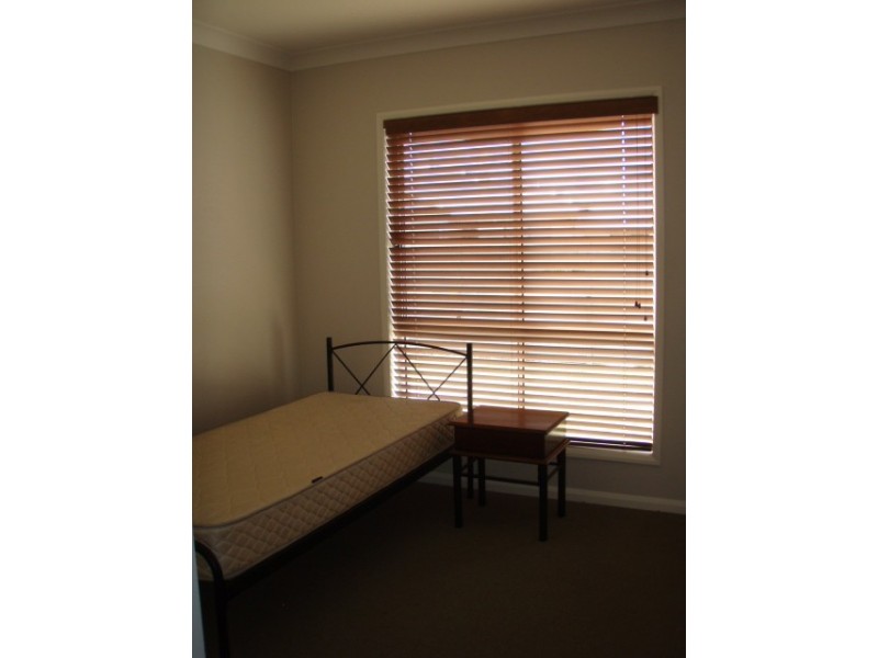 Kearneys Spring QLD 4350