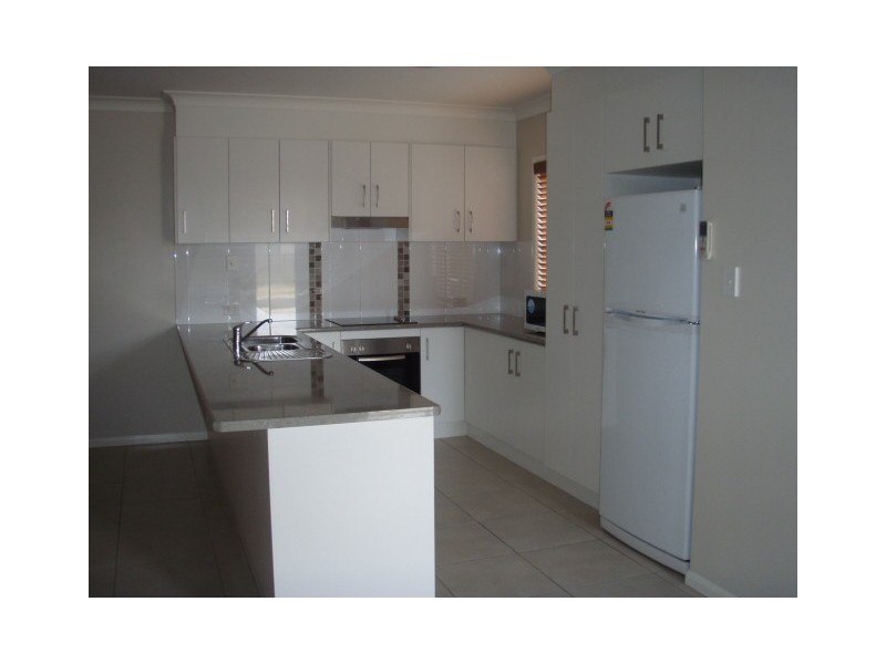 Kearneys Spring QLD 4350